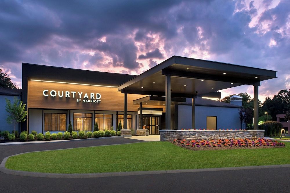 undefined Courtyard by Marriott Poughkeepsie 5