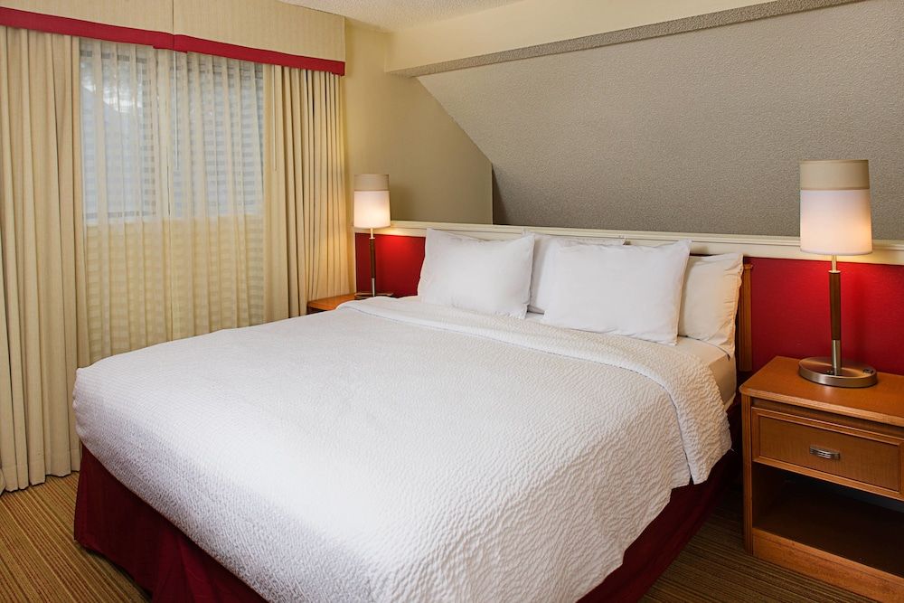 Studio, 1 Queen Bed with Sofa bed, Non Smoking