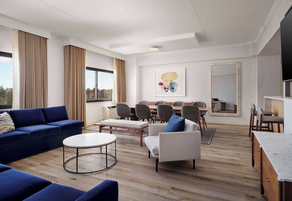 Sonesta White Plains Downtown Luxury Suite, Multiple Beds 8