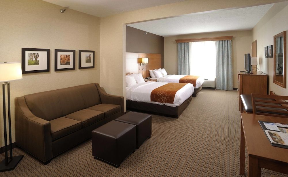 Suite, 2 Queen Beds