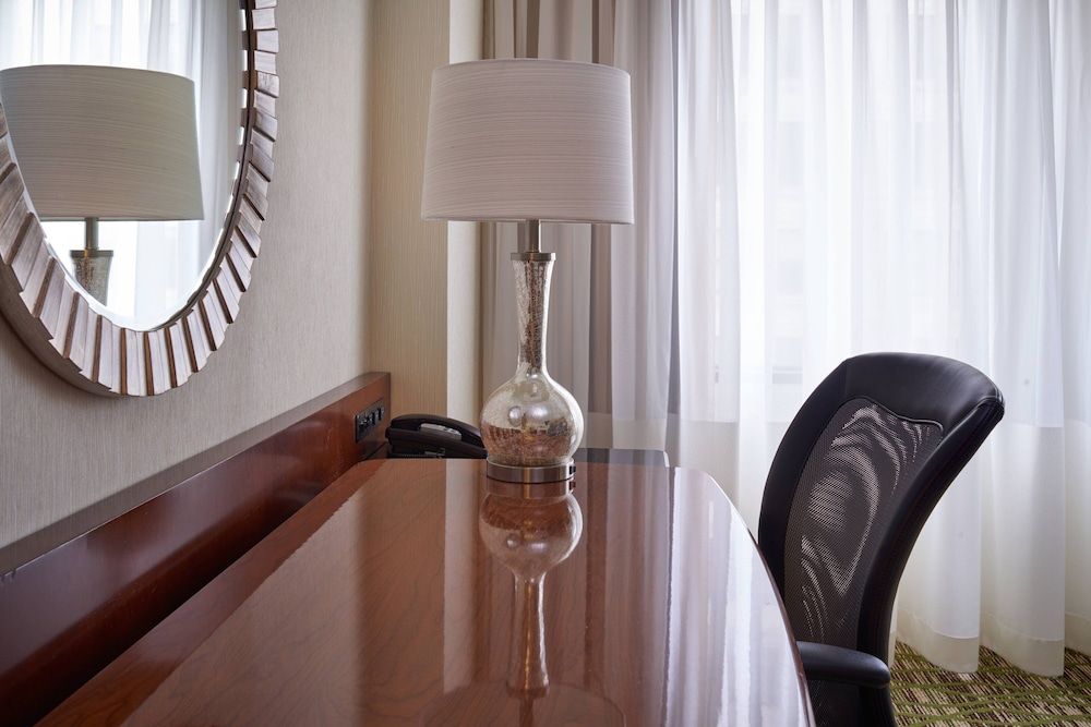 undefined Cleveland Marriott Downtown at Key Tower 7