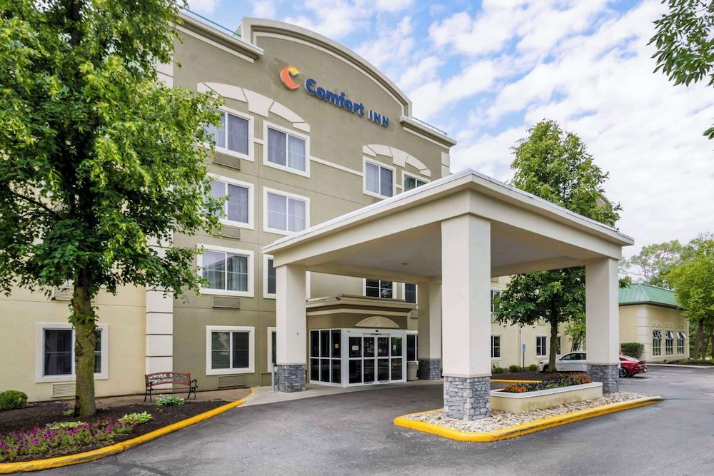 undefined Comfort Inn North/Polaris 4