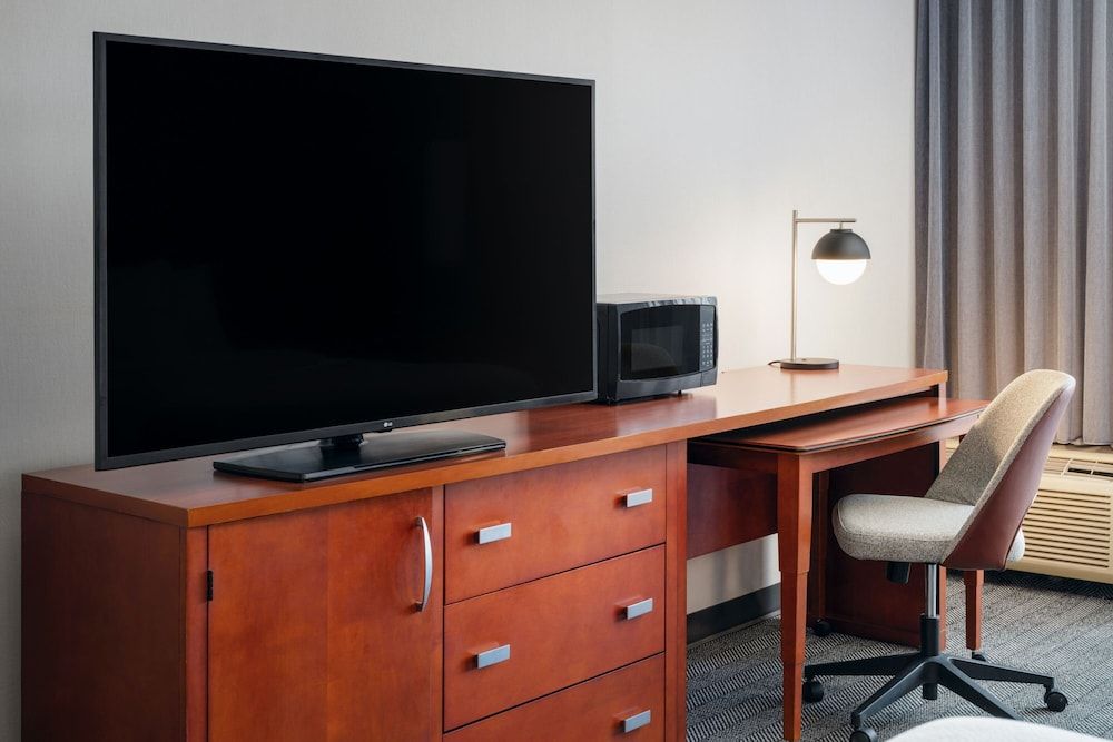 Courtyard by Marriott Columbus Worthington