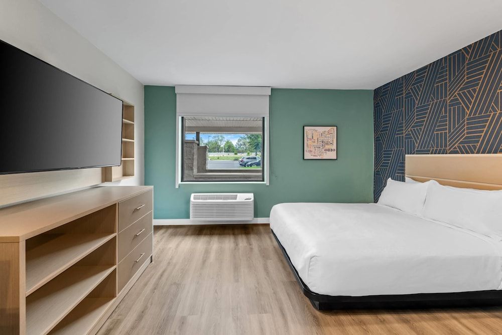 undefined MainStay Suites Columbus North – Worthington 8
