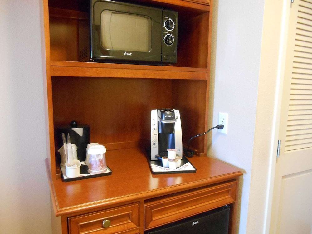 undefined Hilton Garden Inn Columbus Airport 9