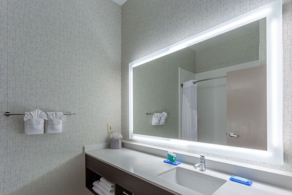 undefined Holiday Inn Express Columbus - Ohio Expo Center by IHG 6