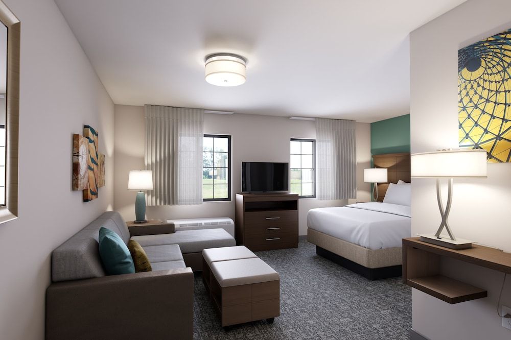 undefined Staybridge Suites Columbus - Worthington, an IHG Hotel 9