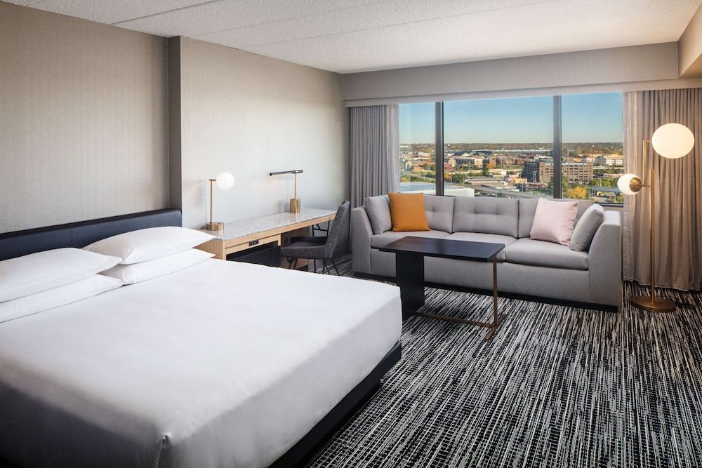 undefined Hyatt Regency Columbus 3