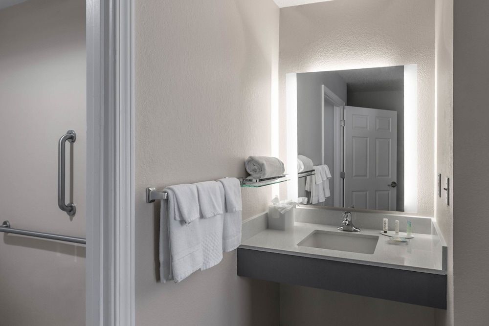 Residence Inn Marriott Easton Studio, 1 King Bed with Sofa bed 5