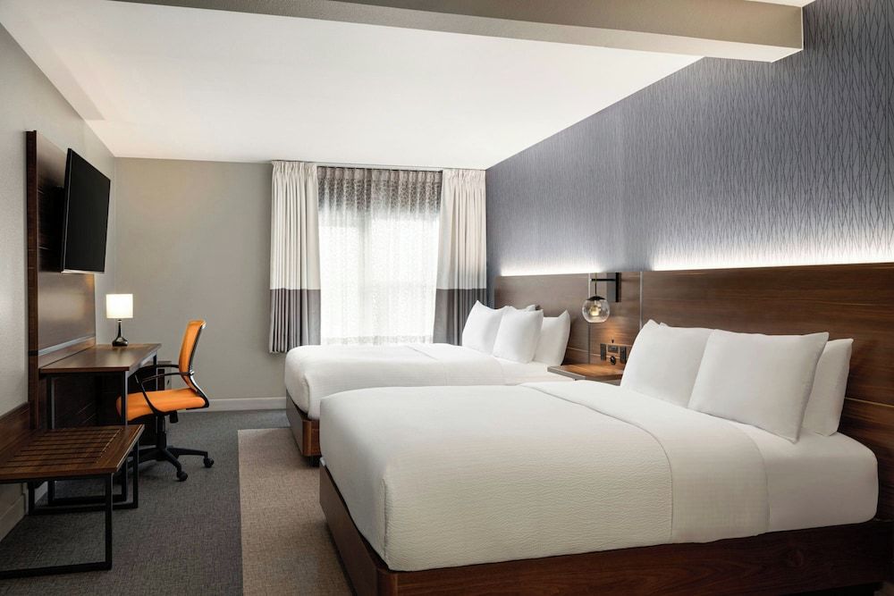 Four Points by Sheraton Columbus-Polaris Room, 2 Queen Beds
