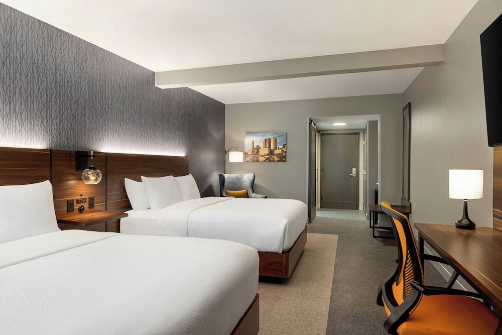 Four Points by Sheraton Columbus-Polaris Room, 2 Queen Beds 2