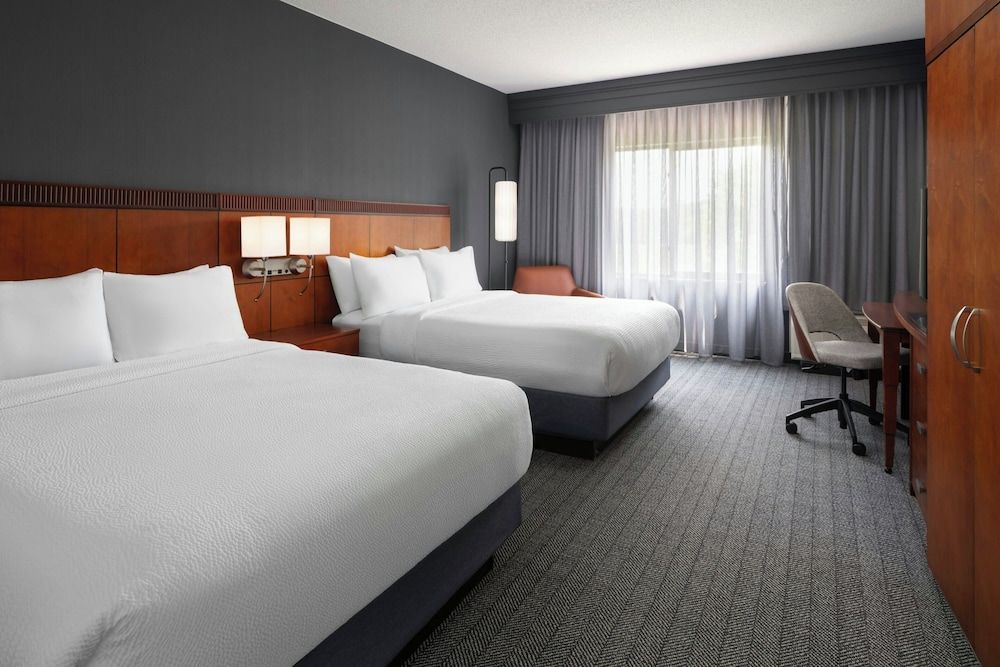 Room, 2 Queen Beds (Hearing Accessible)