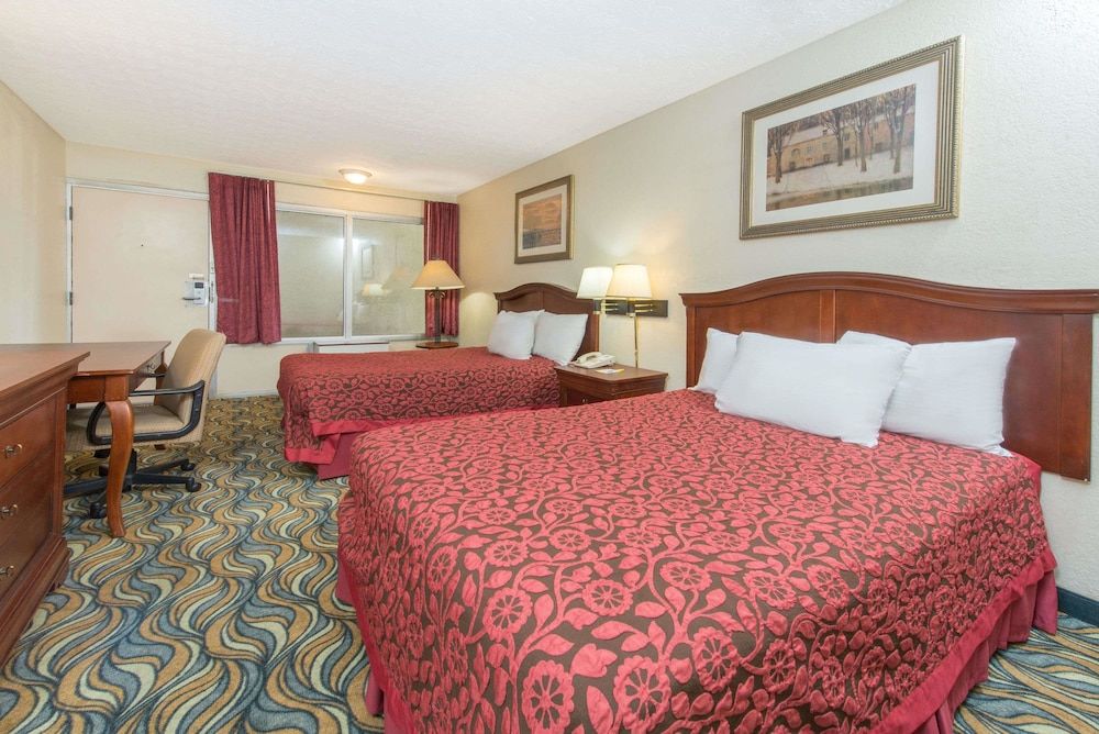 Double Room, 2 Double Beds