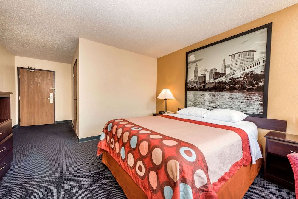 Standard Room, 1 Queen Bed