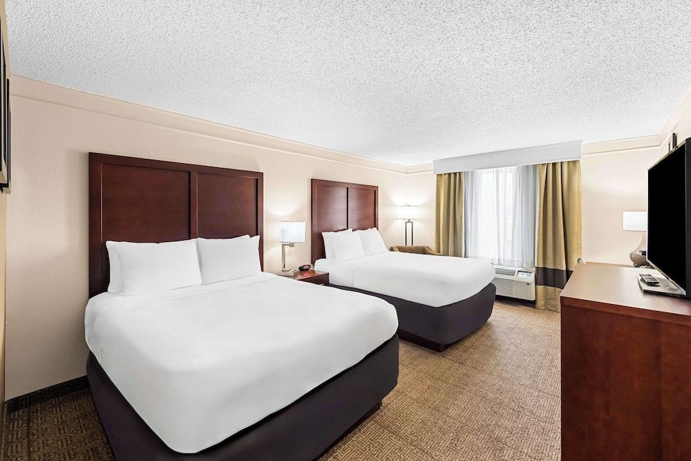 Standard Room, 2 Queen Beds, Non Smoking
