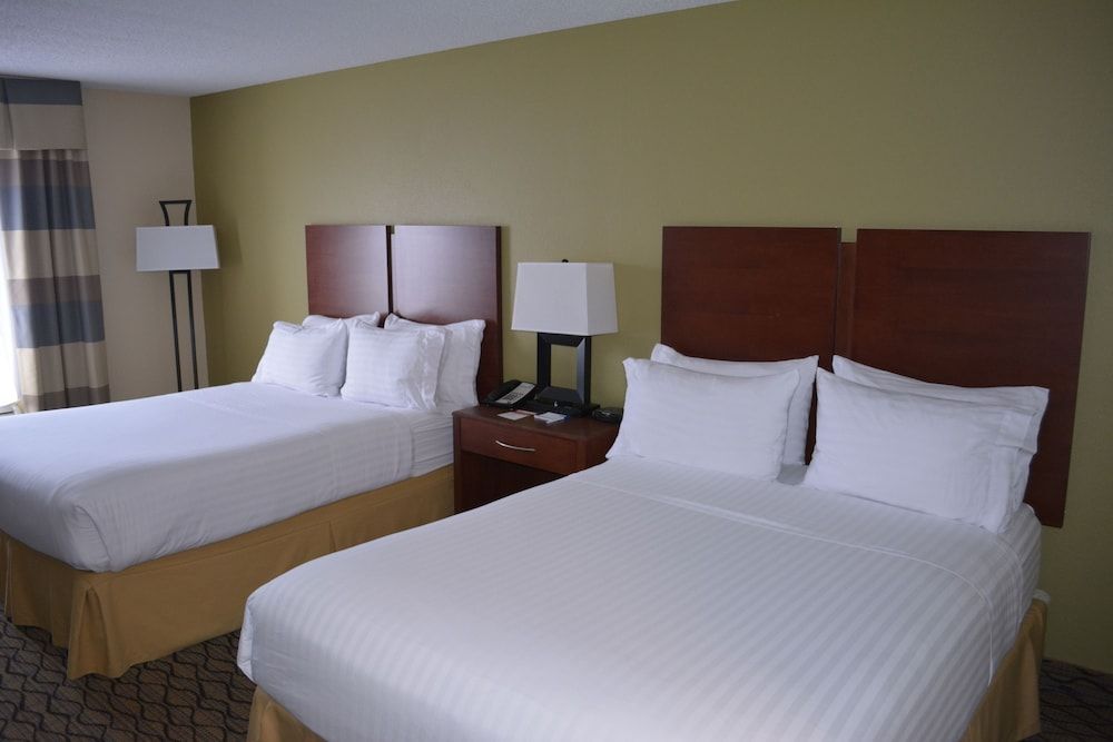 Standard Room, 2 Queen Beds