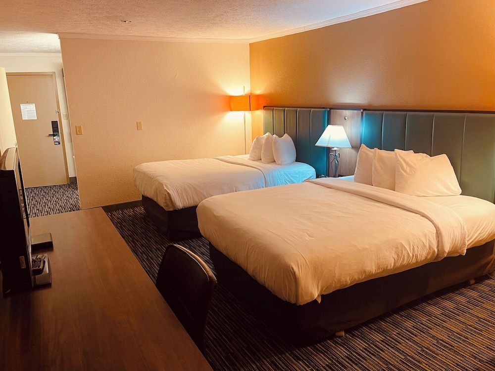 Deluxe Room, 2 Double Beds, Non Smoking