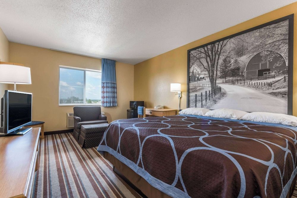 Room, 1 King Bed, Non Smoking
