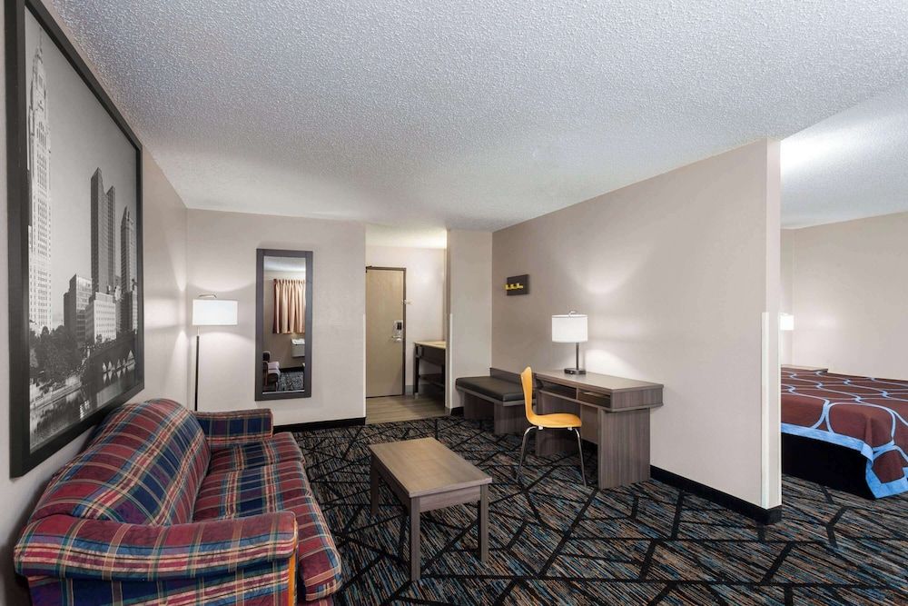 Studio Suite, 1 King Bed, Non Smoking