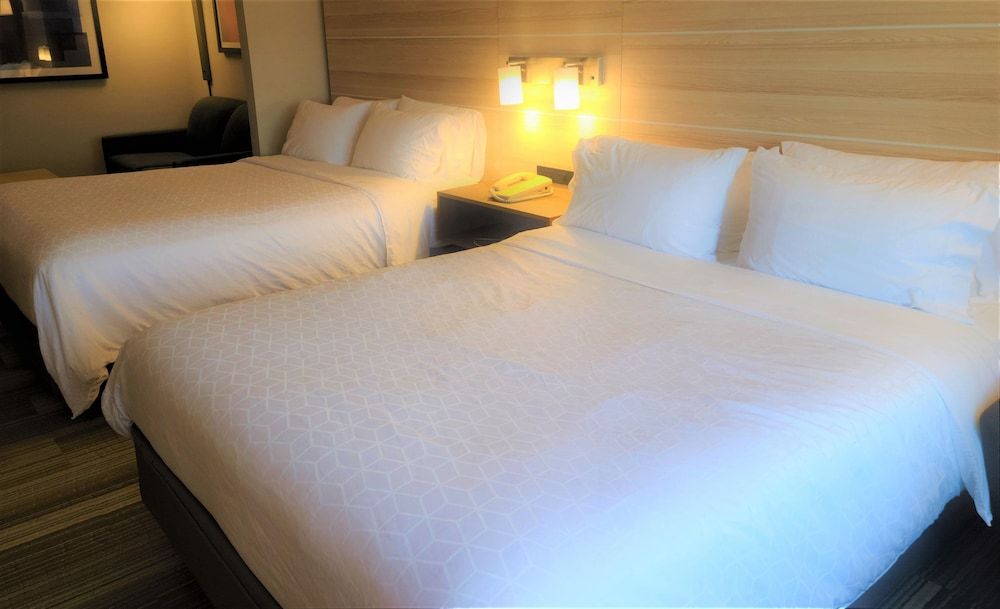Suite, 2 Queen Beds