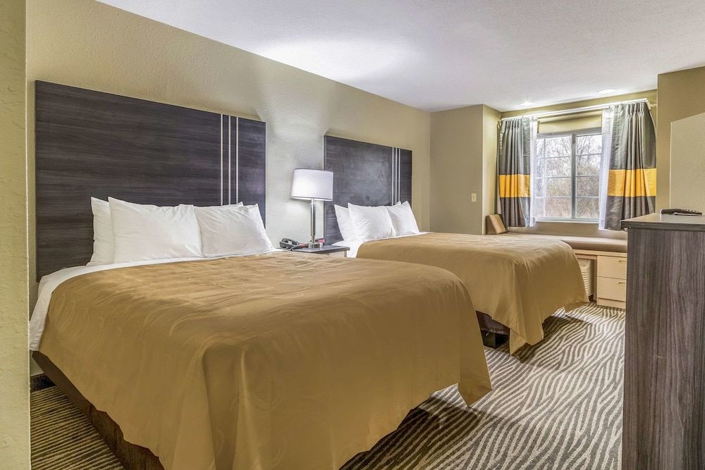 Quality Inn & Suites North Lima - Boardman