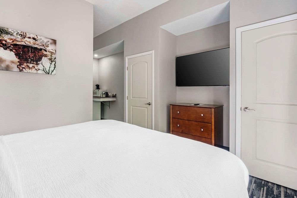 Country Inn & Suites by Radisson, Pickerington, OH Standard Room, 2 Queen Beds, Non Smoking