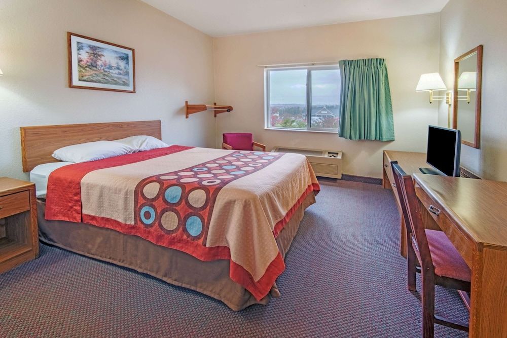 Room, 1 Queen Bed, Non Smoking