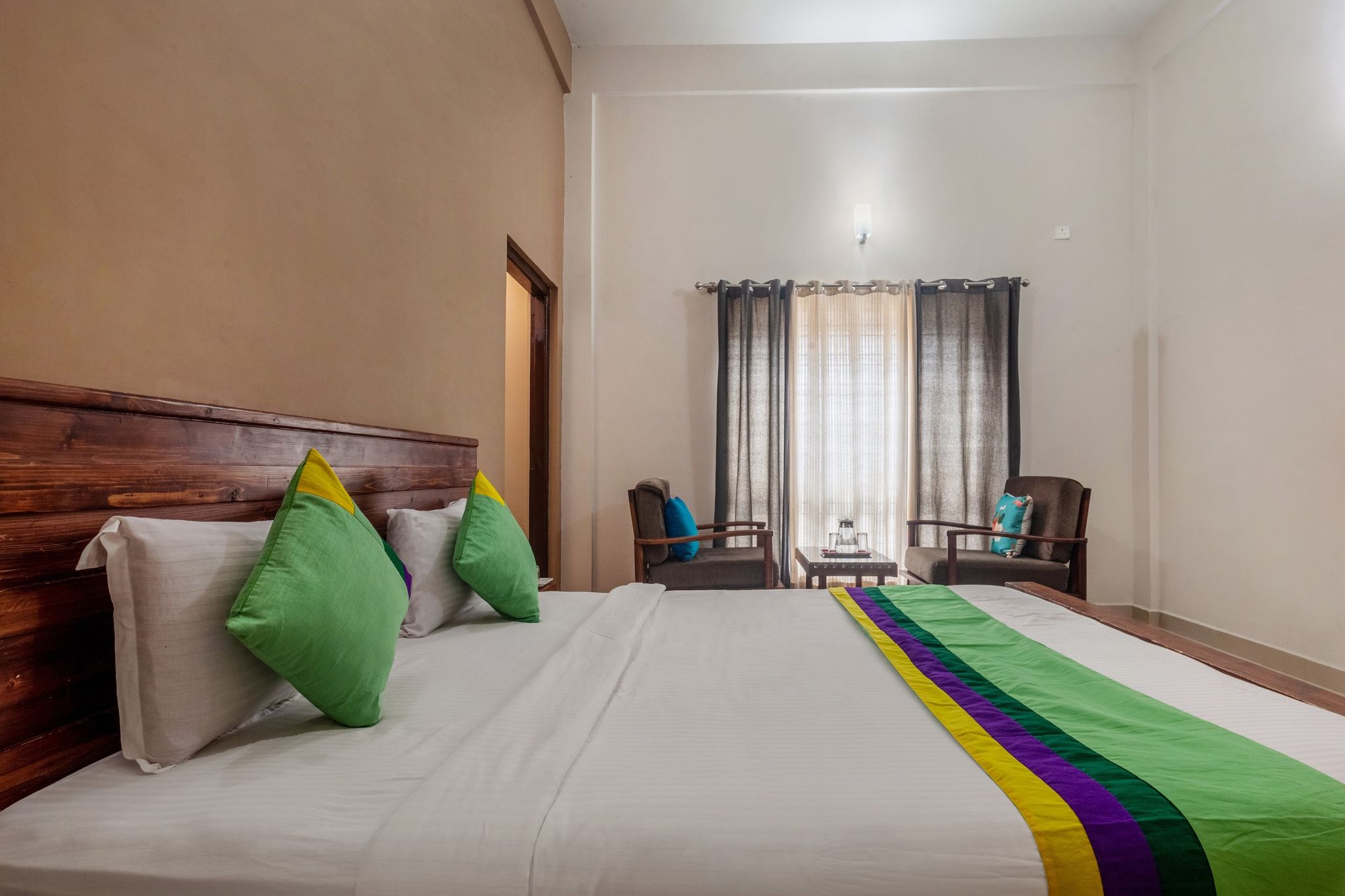 Mahogany Single Room - Generic - YCHS