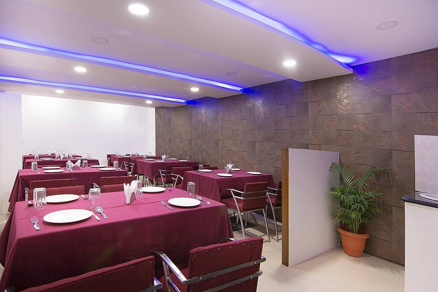 Food & Dining
