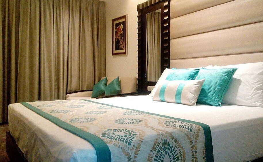 Executive Single Room - Myntra - YCHS