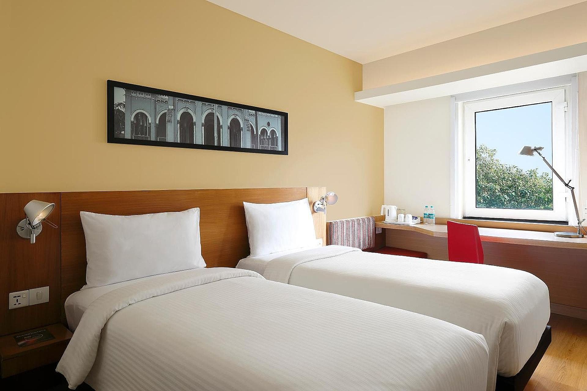 Standard Room Twin Bed