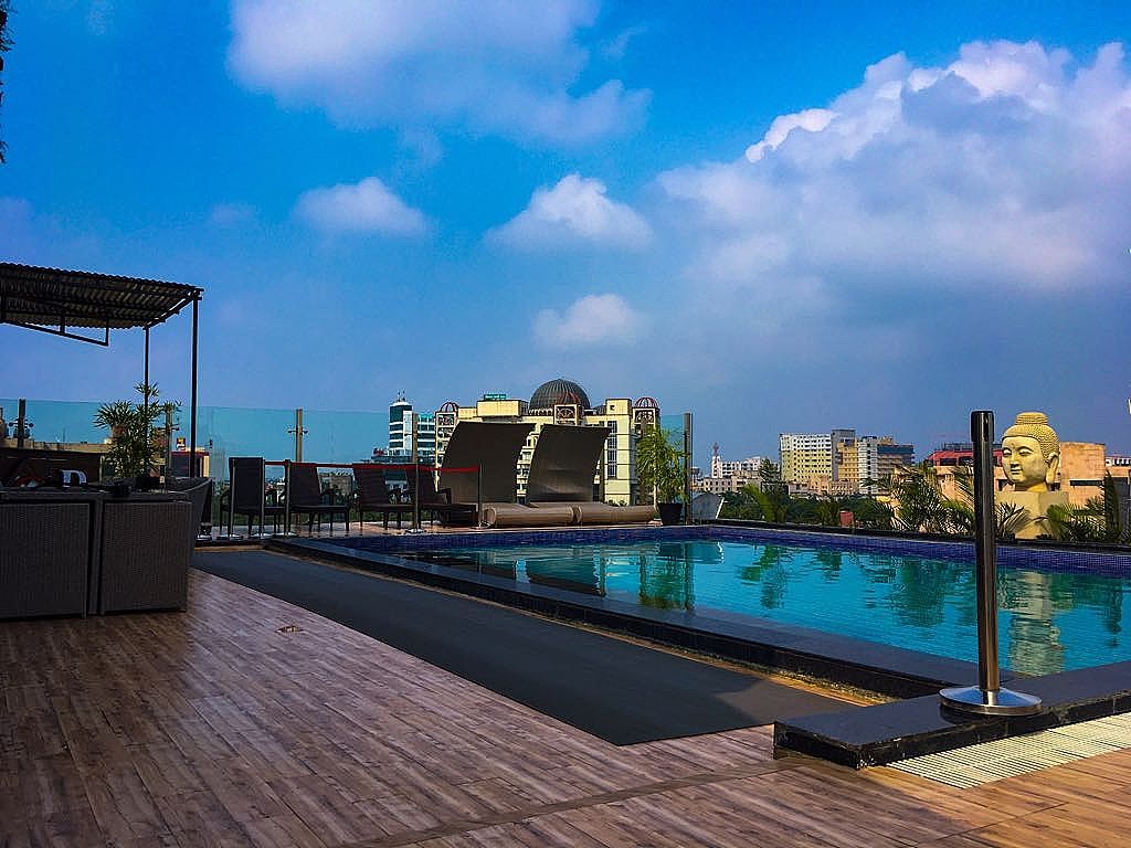 undefined Hotel Savvy Grand 5