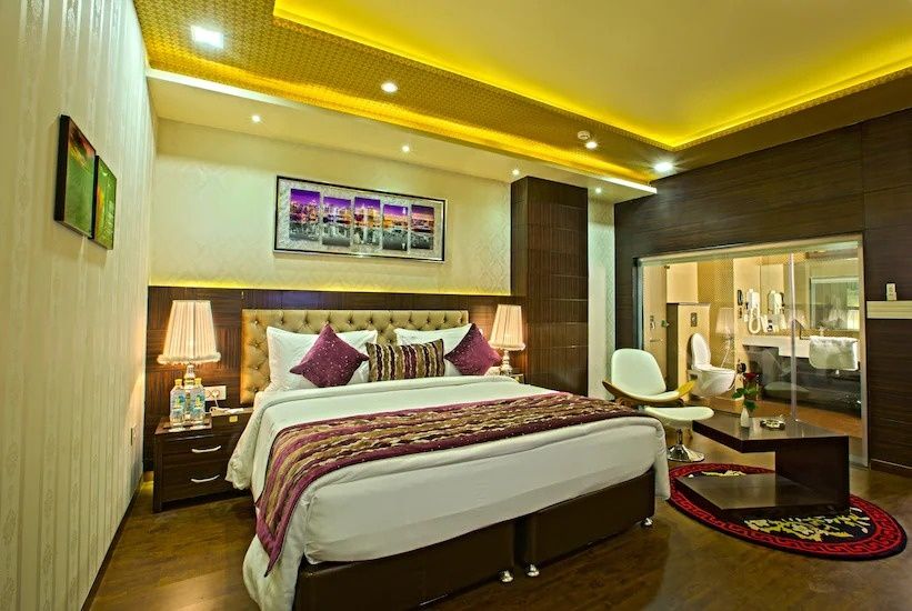 Hotel Savvy Grand Suite Room