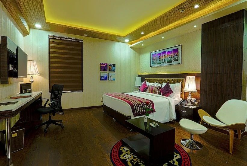 Hotel Savvy Grand Suite Room 4