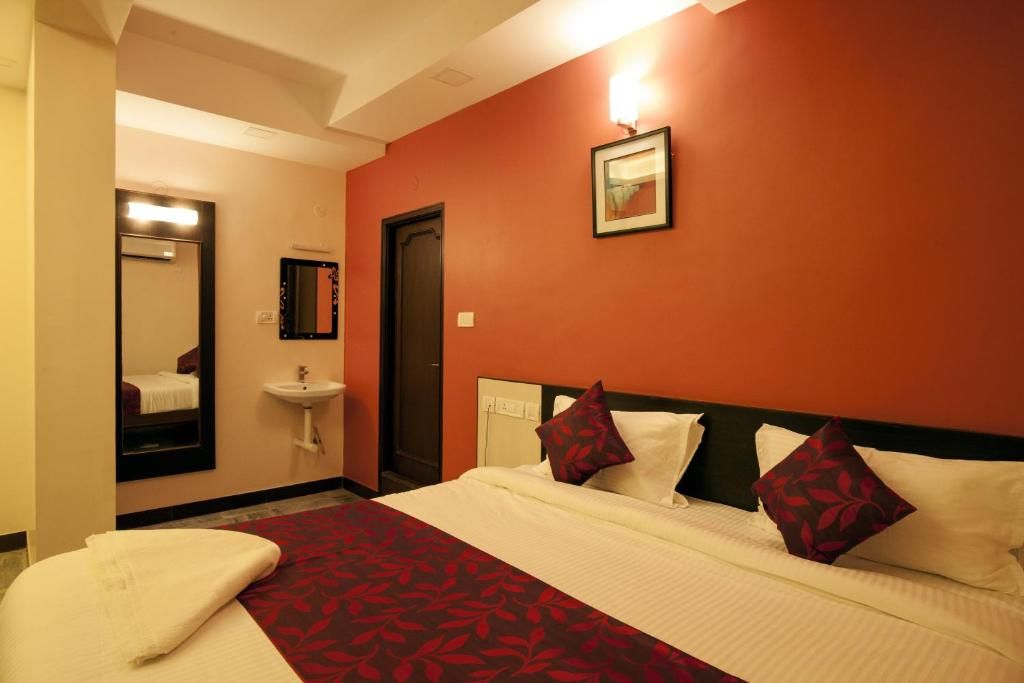 Hotel Lotus Standard Double Room 5