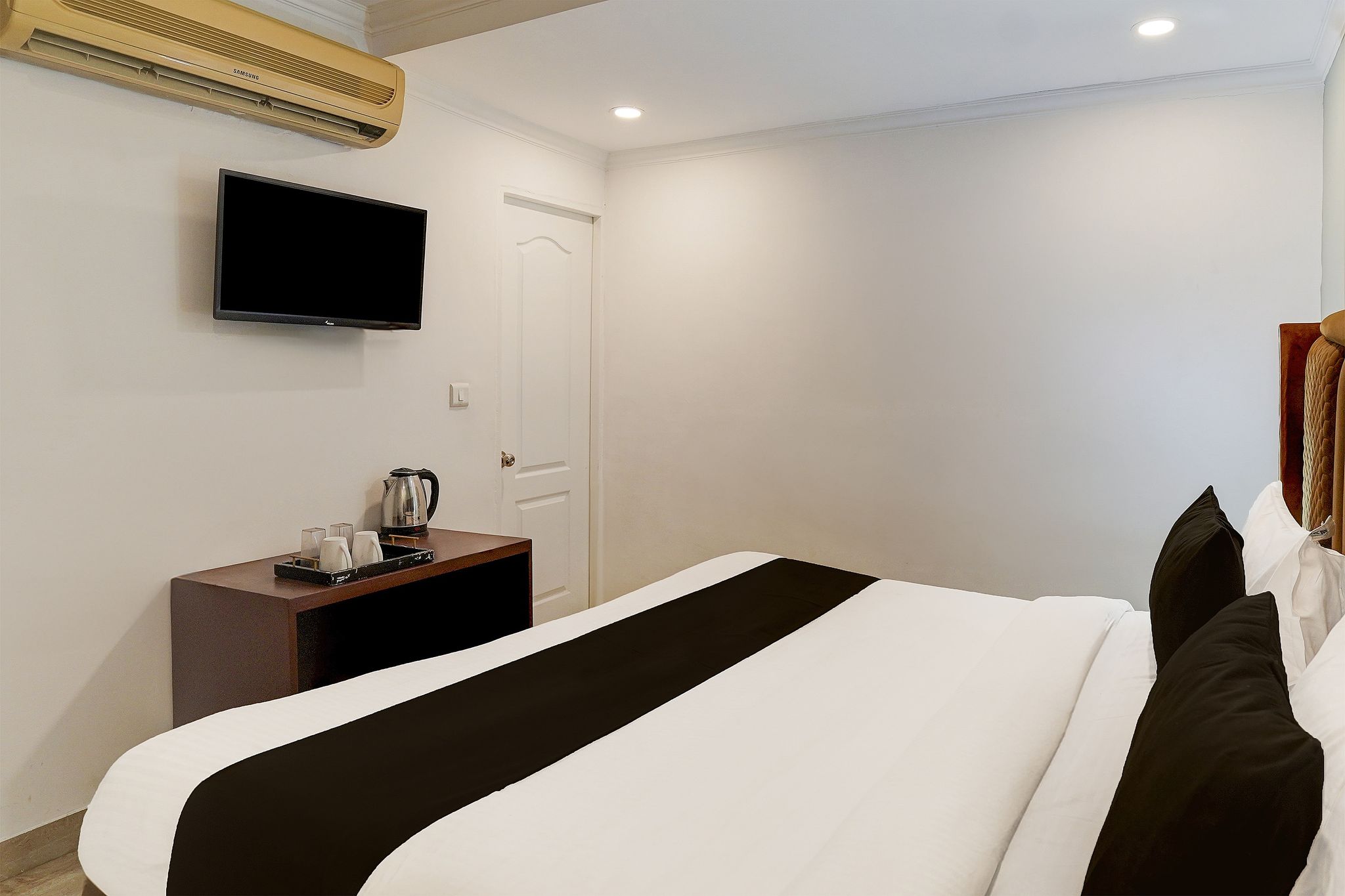 Collection O NH-8 Mahipalpur Classic