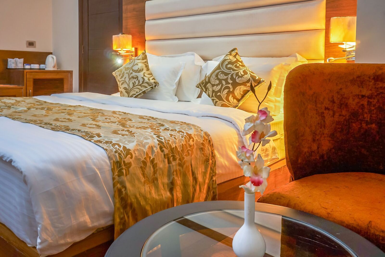 Executive Shrine Facing room