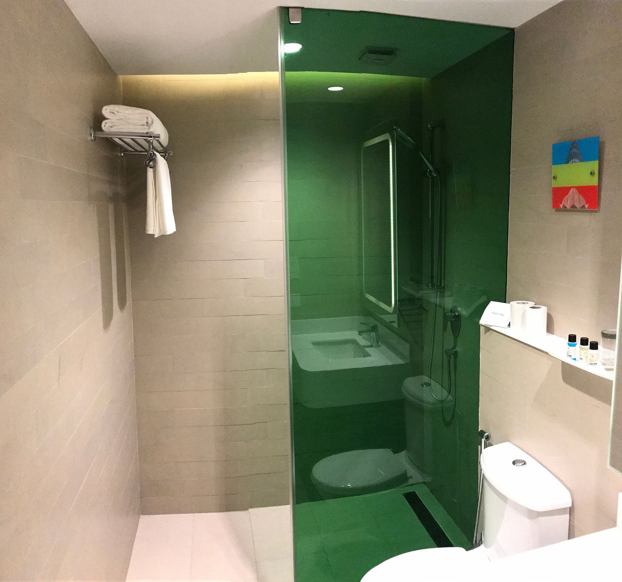 Park inn By Radisson Lajpat Nagar Deluxe Double or Twin Room 3