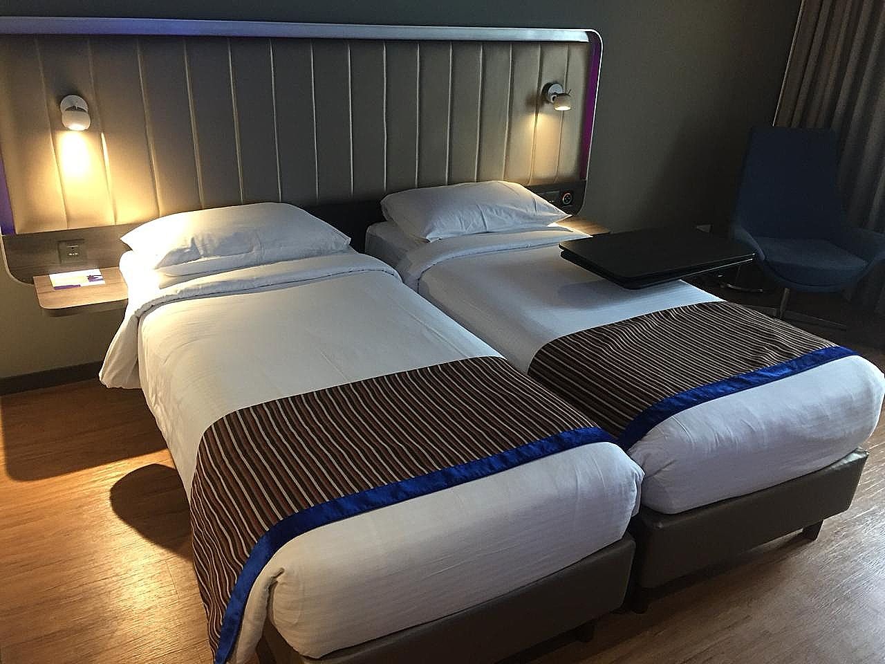 Park inn By Radisson Lajpat Nagar Deluxe Double or Twin Room 4