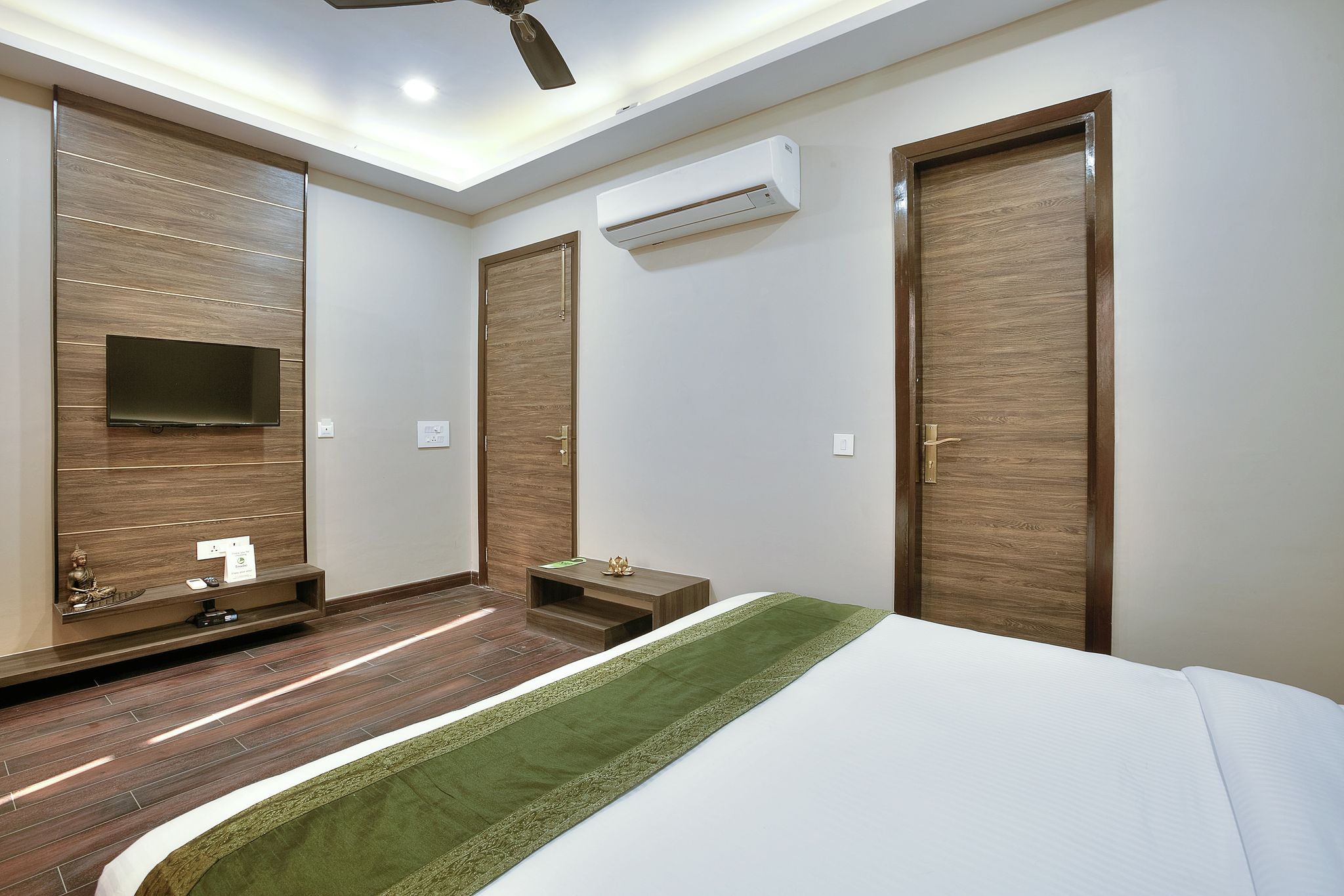 Southwest Inn Deluxe Room With Wi-Fi 10