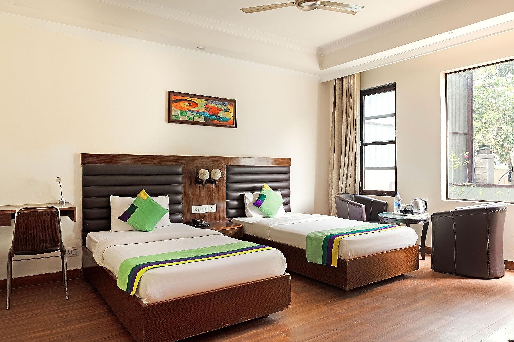 undefined Treebo White Castle, Gurgaon 5