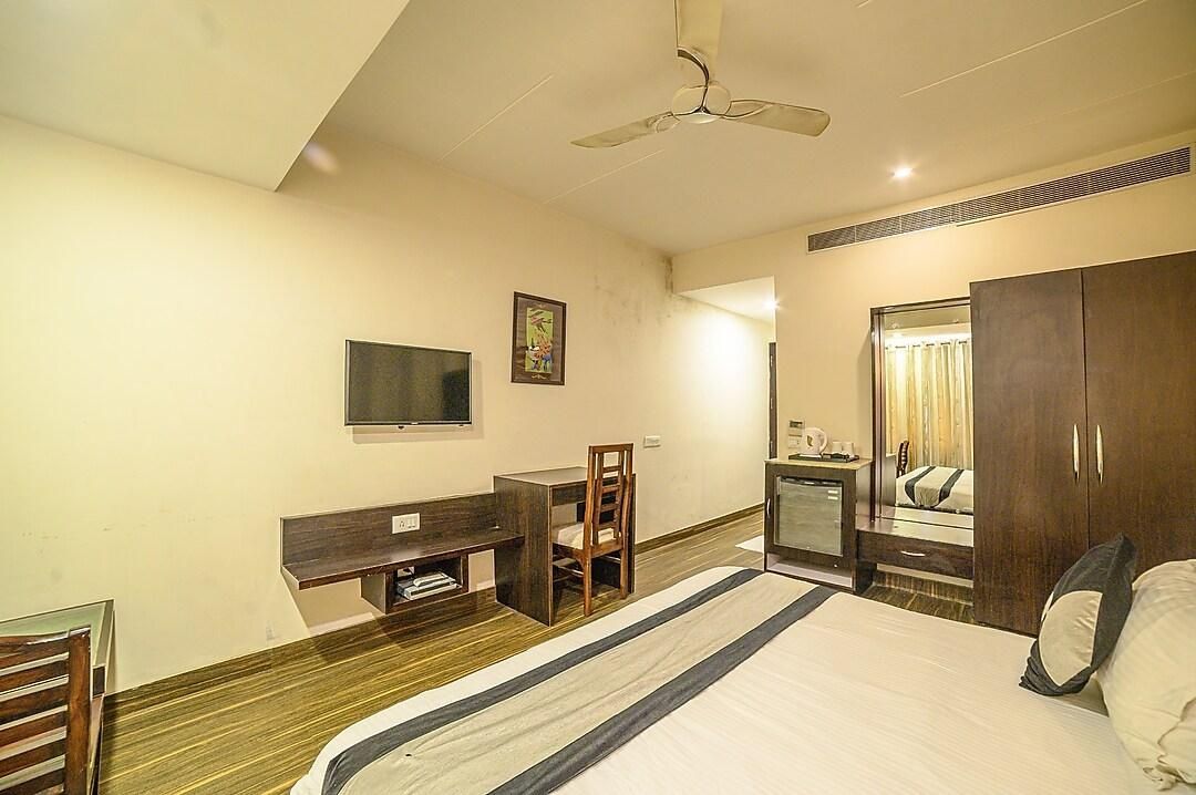 Super Deluxe Room