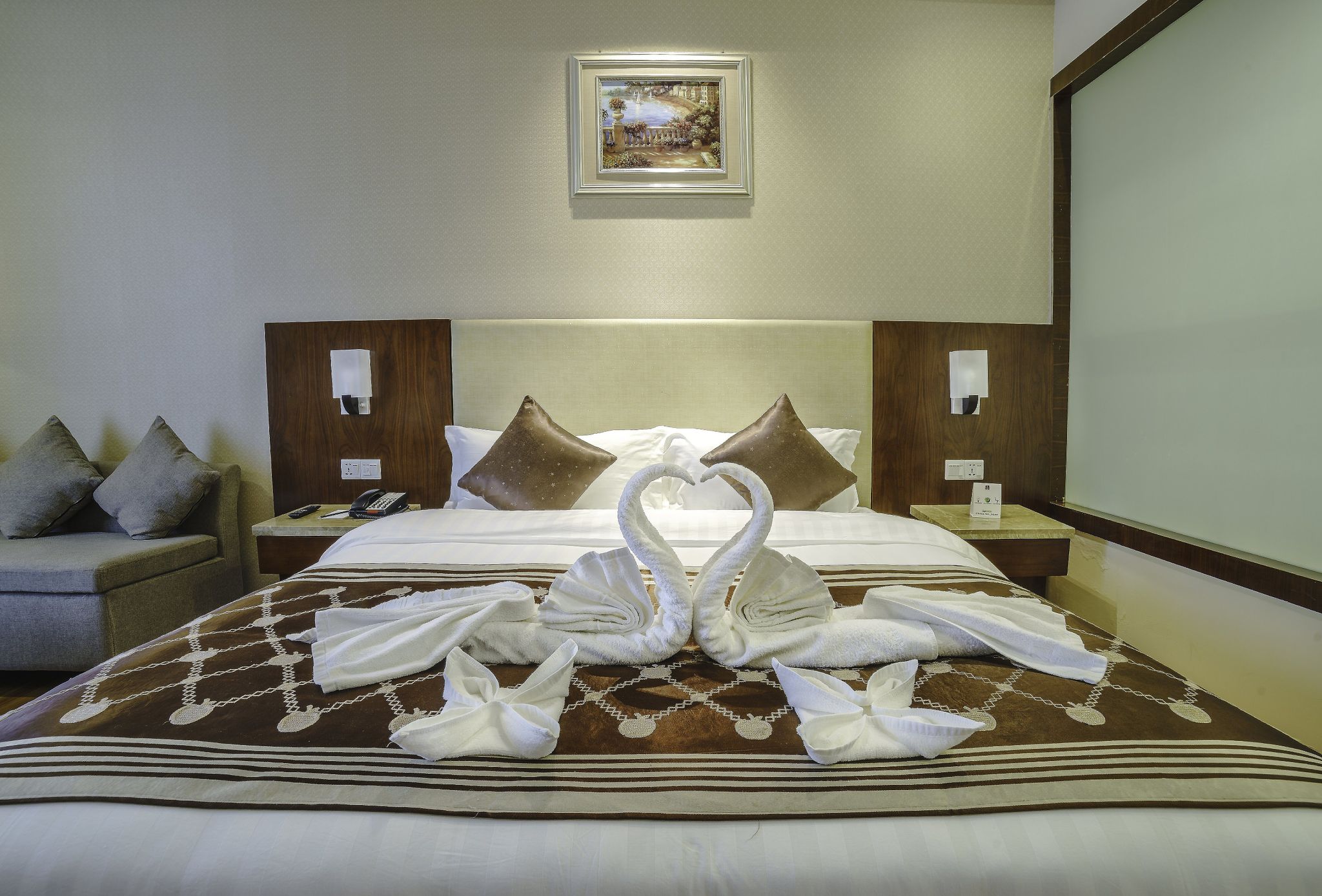 Golden Tulip Jaipur Kukas Superior Twin Room 3