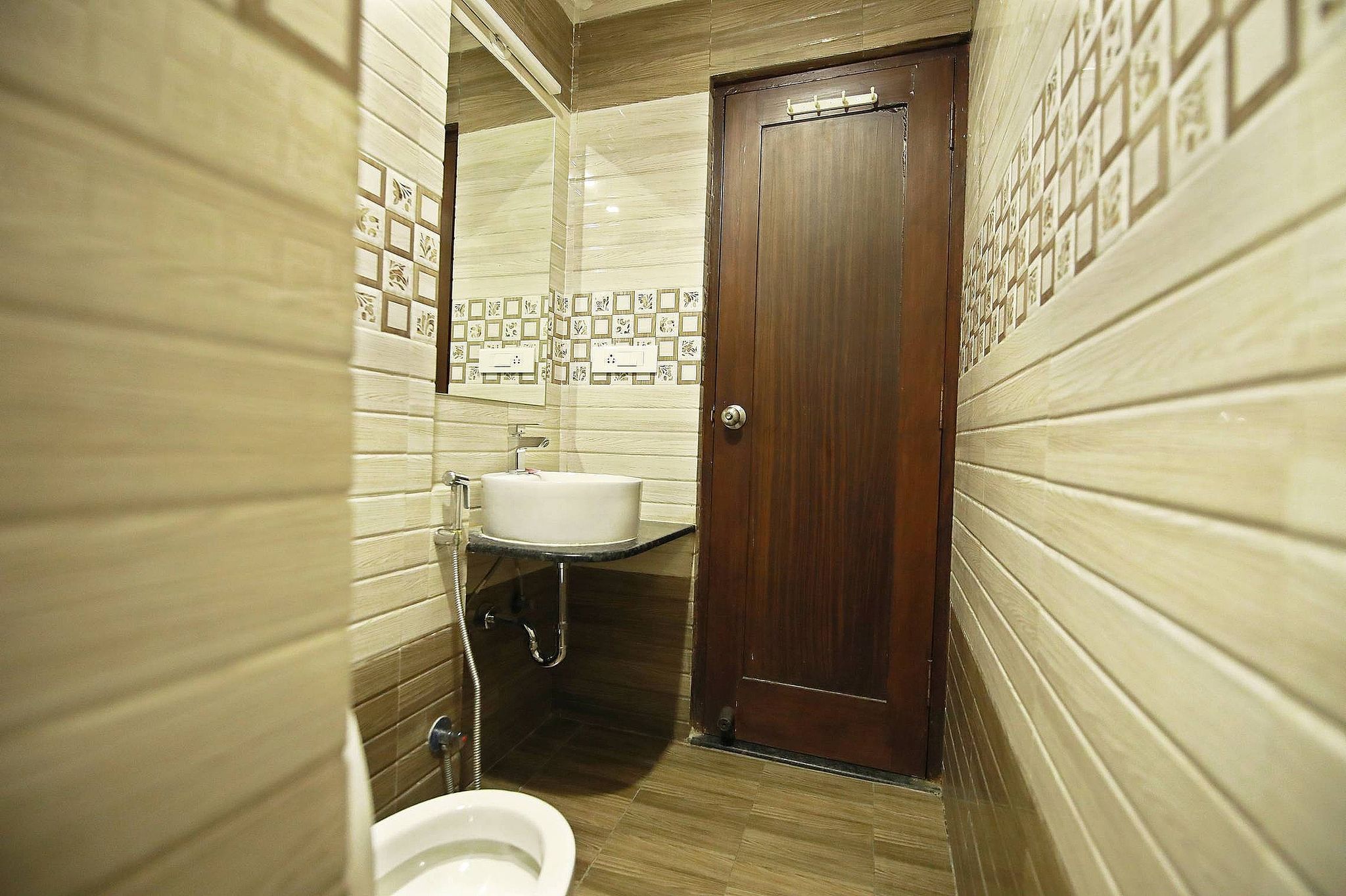 Hotel Sunflower Udaipur Deluxe Double Room