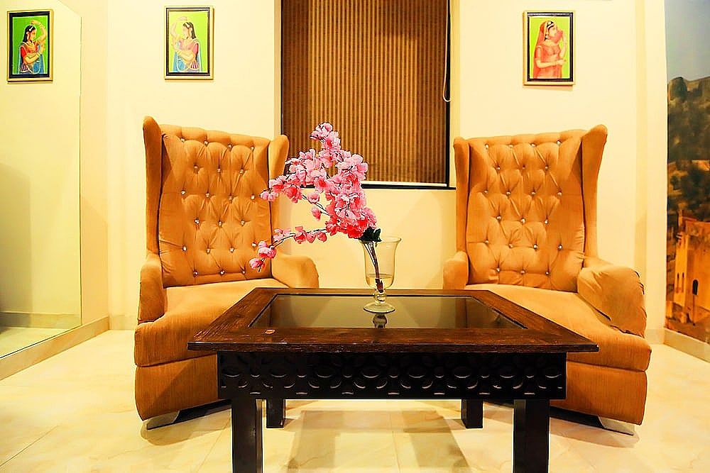 undefined V One Pride 3