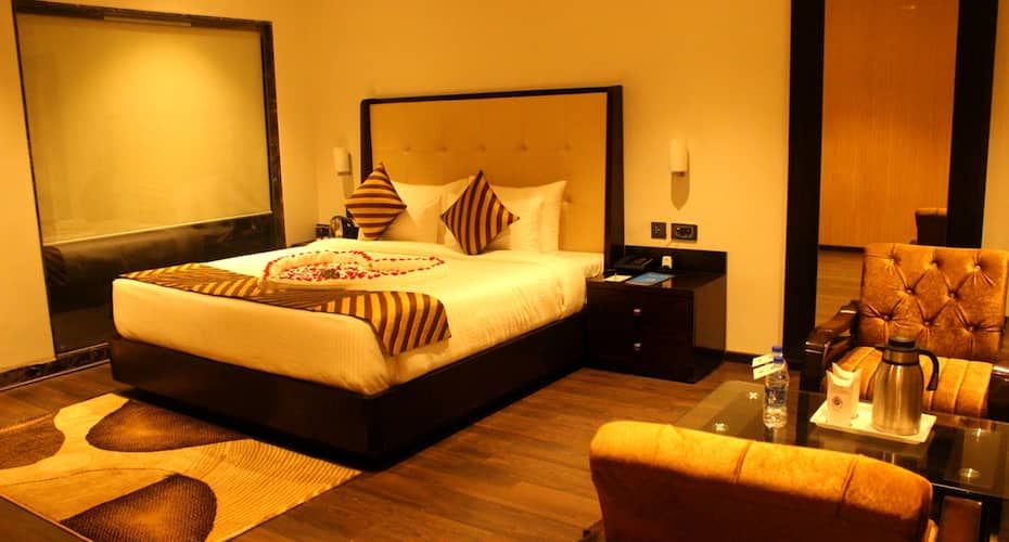 Hotel Vennington Court Deluxe Twin Bed 3