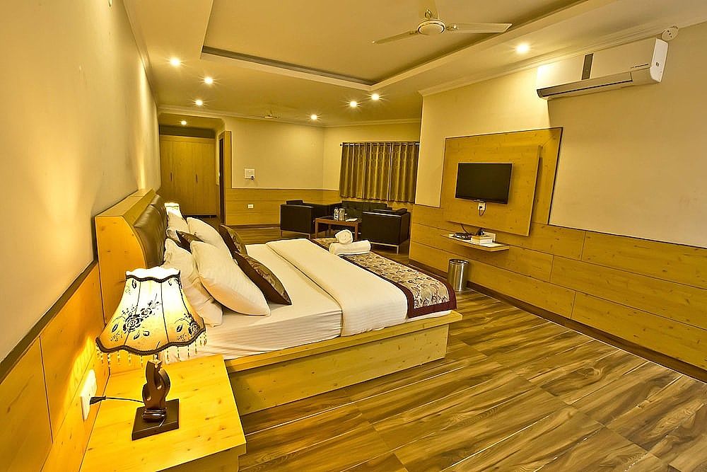 Exclusive Room