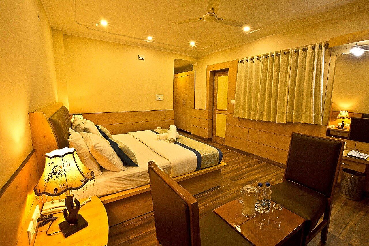 AC (Hot and Cold )Superior Room With Mountain View
