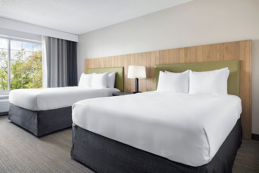 Room, 2 Queen Beds, Non Smoking