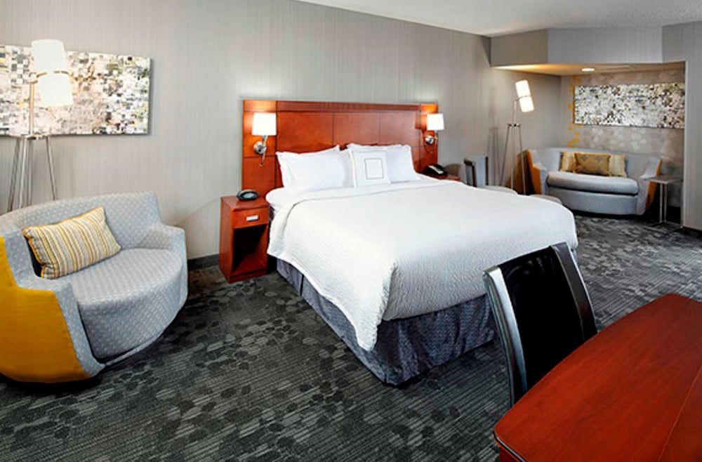 Courtyard by Marriott Akron Stow